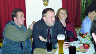 Hinter meinem Rücken! Hinter meinem Rücken!